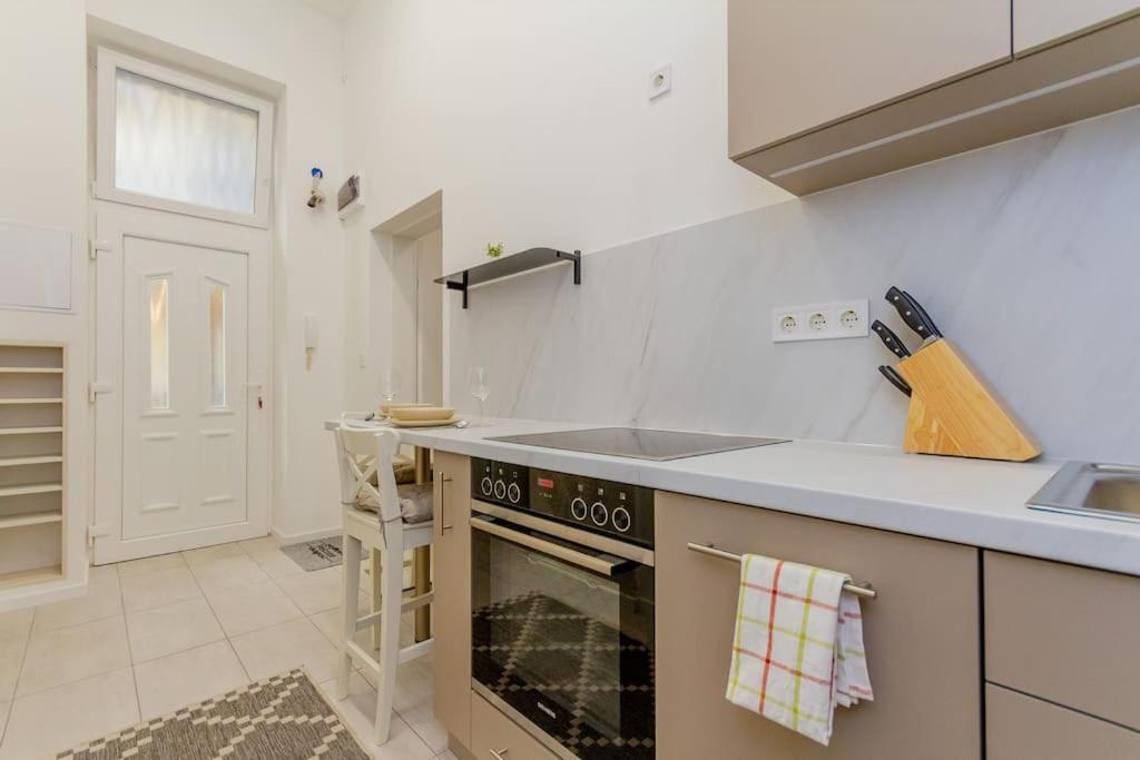 Apartmento Albero Di Acacia By Nw بودابست المظهر الخارجي الصورة